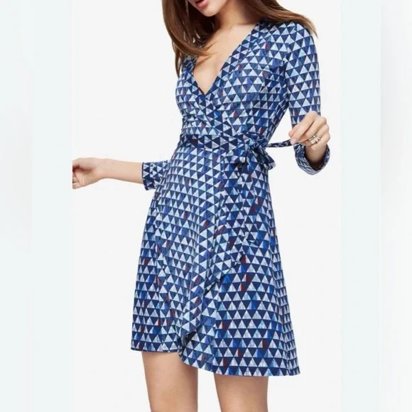 Wrap Dress Bcbg Geometric Dress BCBGMaxAzria Dresses Bcbgmaxazria